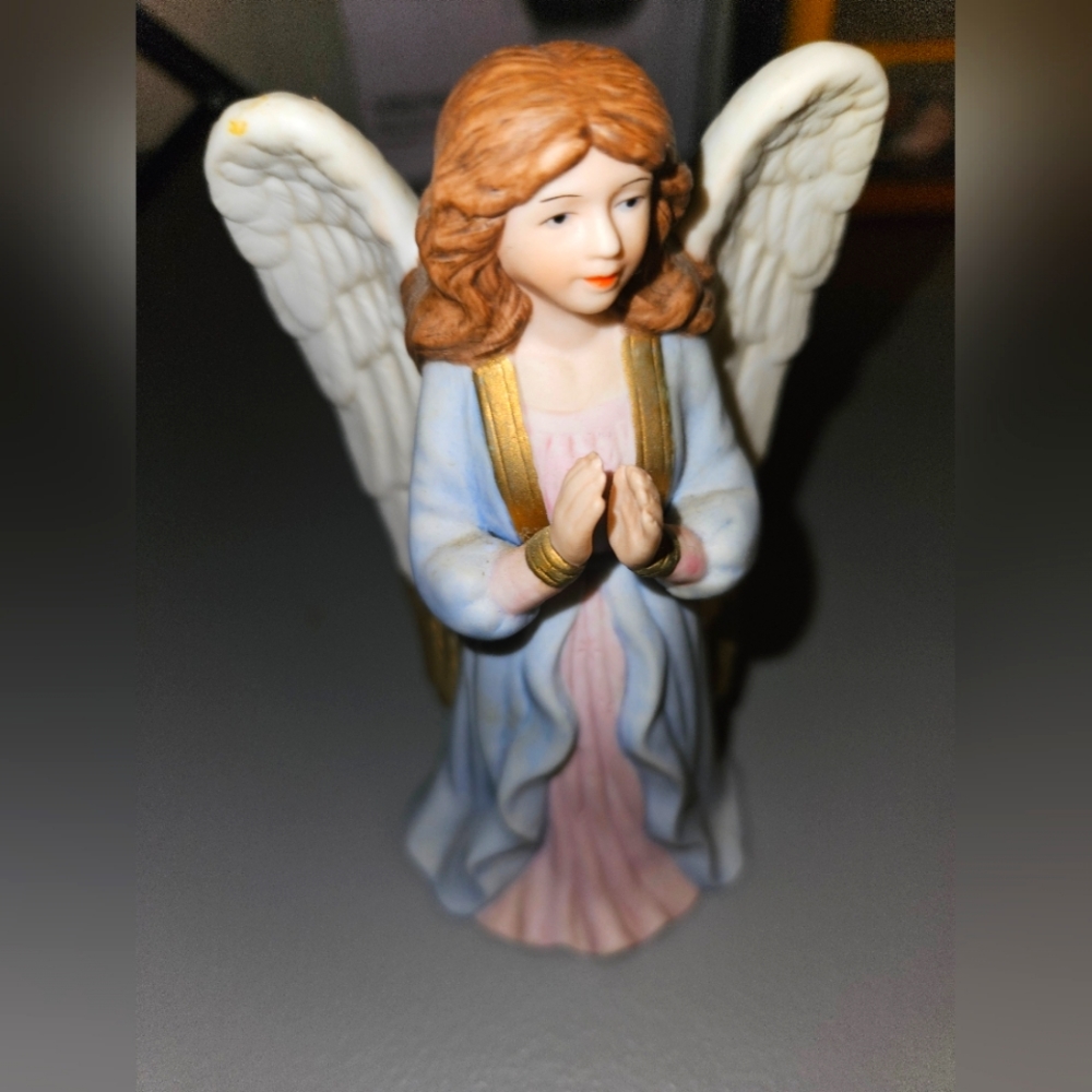 Vintage angel